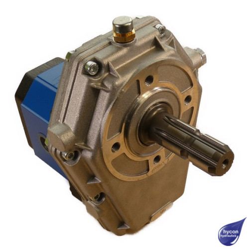 PICTURE OF PTO GEARBOX WITH HYDRAULIC PUMP FITTED