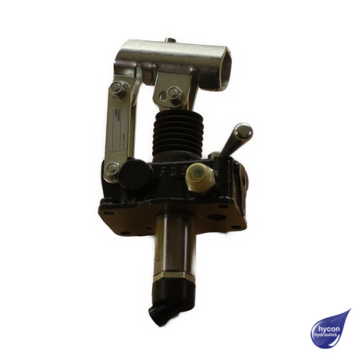 PICTURE OF OLEOWEB HAND PUMP PMIP